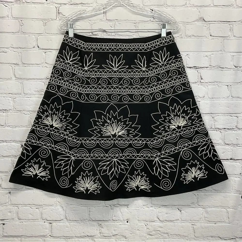 Talbots A-Line Skirt Women's Sz 8 Black/White Embroidered Lined Academia Casual